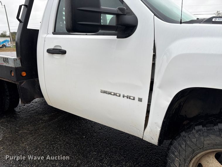 image for item EV3223 2008 Chevrolet Silverado 3500HD bale bed pickup truck