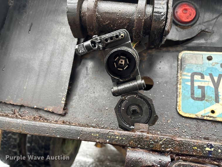 image for item EV3223 2008 Chevrolet Silverado 3500HD bale bed pickup truck