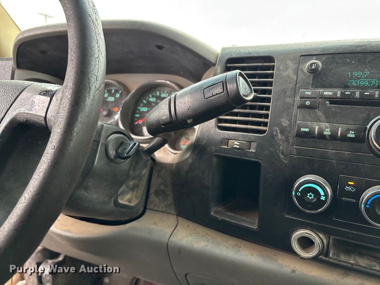 image for item EV3223 2008 Chevrolet Silverado 3500HD bale bed pickup truck