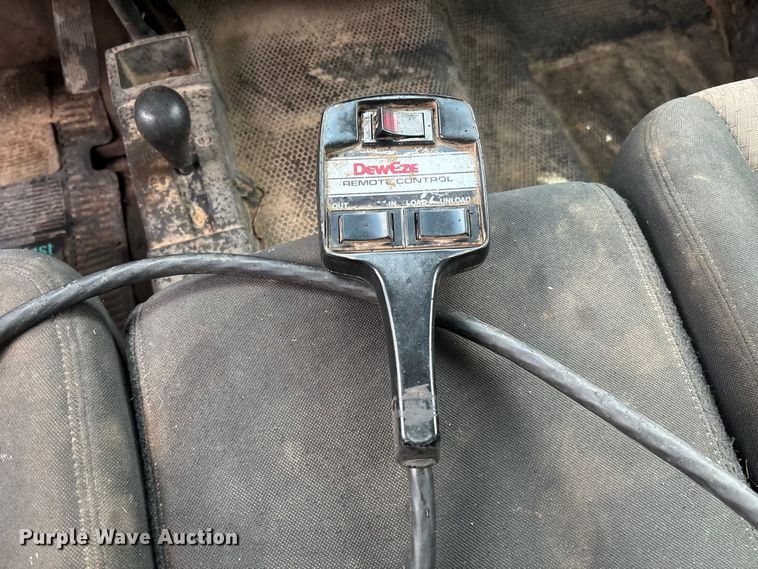 image for item EV3223 2008 Chevrolet Silverado 3500HD bale bed pickup truck