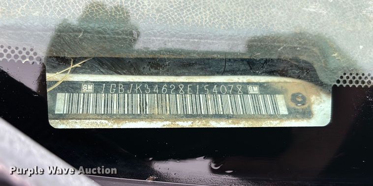 image for item EV3223 2008 Chevrolet Silverado 3500HD bale bed pickup truck