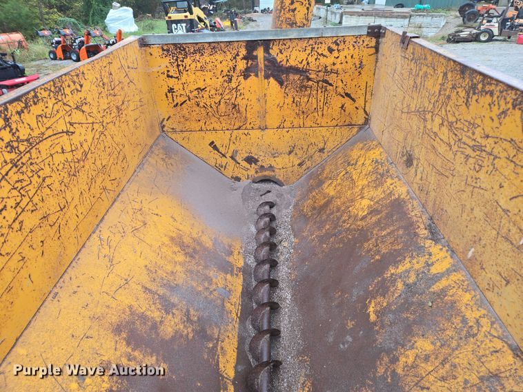 image for item EV5438 Kelly Ryan feed mixer