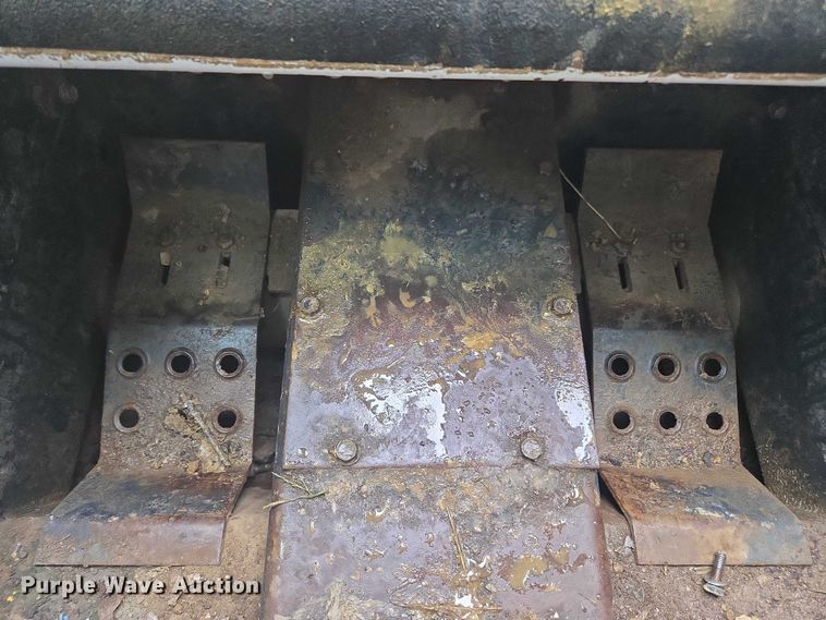 image for item EV5444 2001 Bobcat 773 skid steer loader