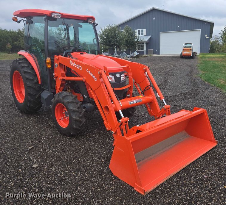 image for item EV5446 2019 Kubota MX6000 MFWD tractor