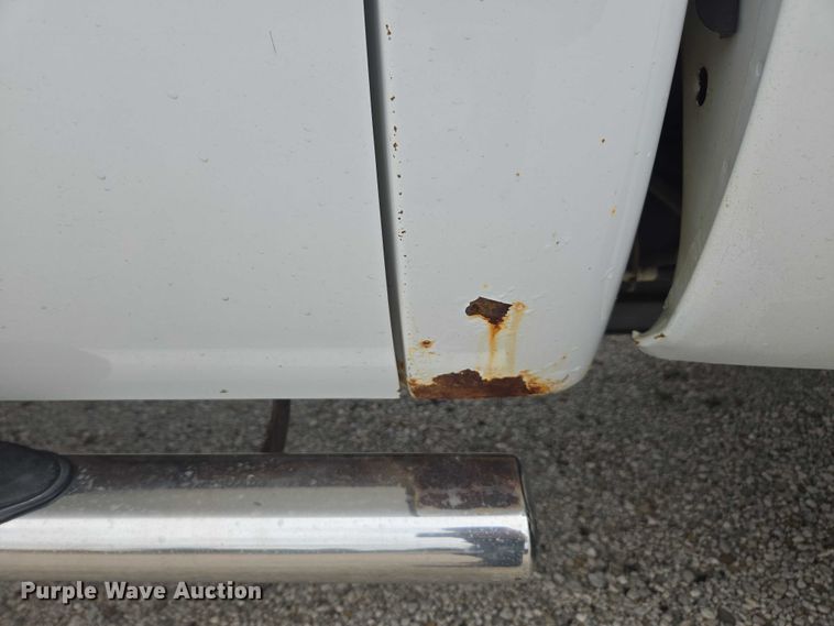 image for item EV5449 2016 Ford F250 Super Duty Crew Cab pickup truck