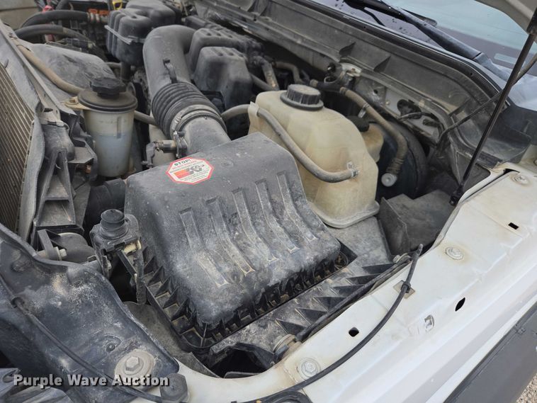 image for item EV5449 2016 Ford F250 Super Duty Crew Cab pickup truck