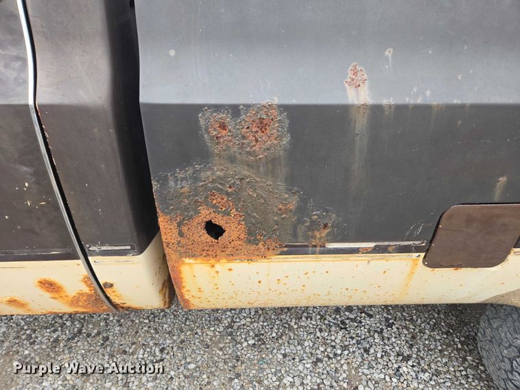 image for item EV5450 1987 Chevrolet K10 pickup truck