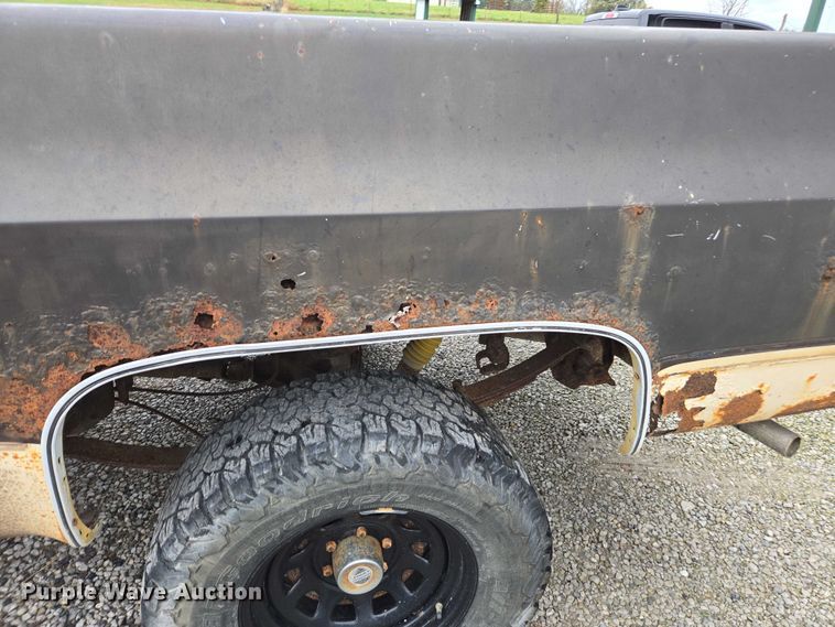 image for item EV5450 1987 Chevrolet K10 pickup truck