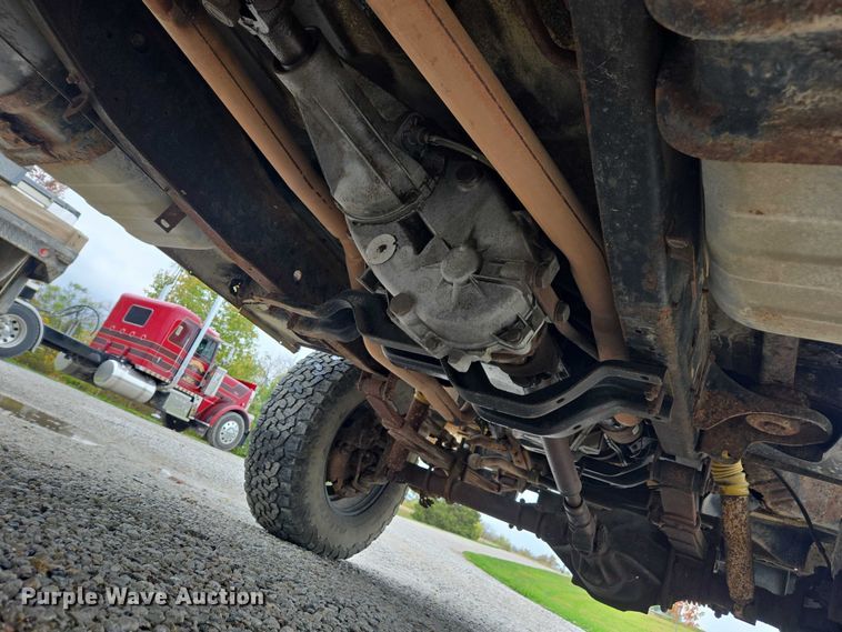 image for item EV5450 1987 Chevrolet K10 pickup truck