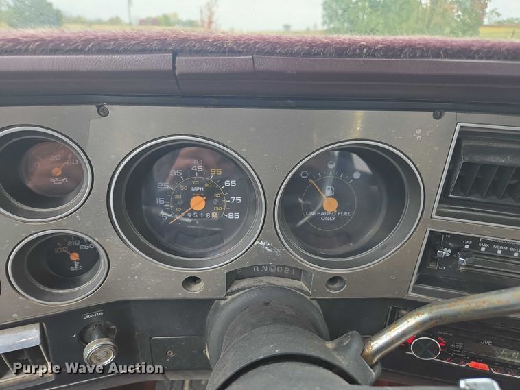 image for item EV5450 1987 Chevrolet K10 pickup truck