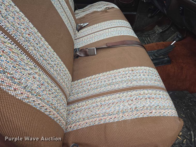 image for item EV5450 1987 Chevrolet K10 pickup truck