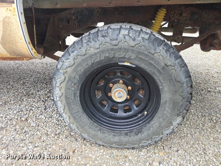 image for item EV5450 1987 Chevrolet K10 pickup truck