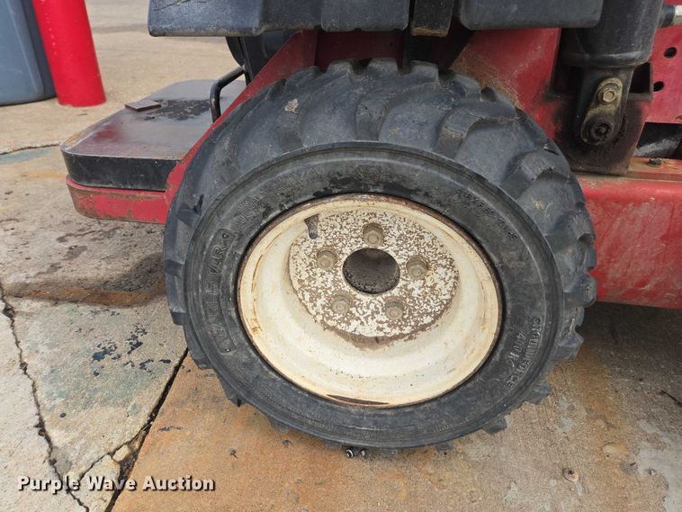 image for item EV5456 Toro Dingo 220 compact utility loader