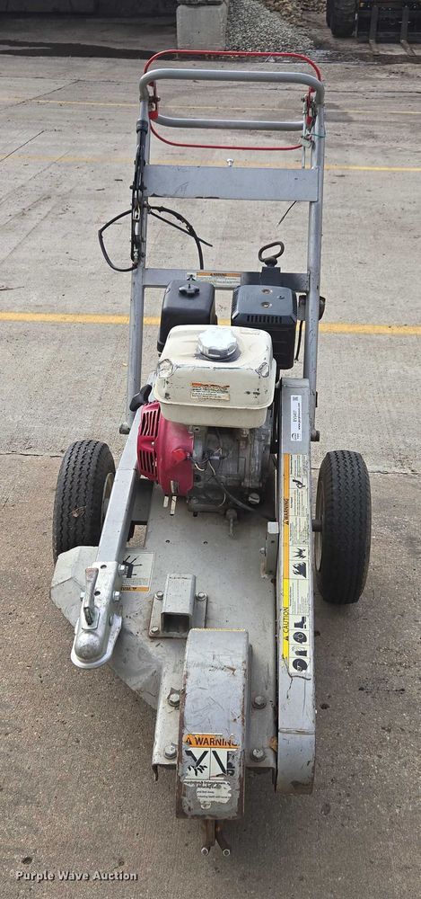 image for item EV5457 2013 Dosko stump grinder