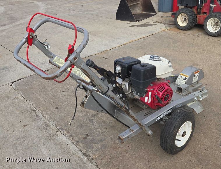 image for item EV5457 2013 Dosko stump grinder