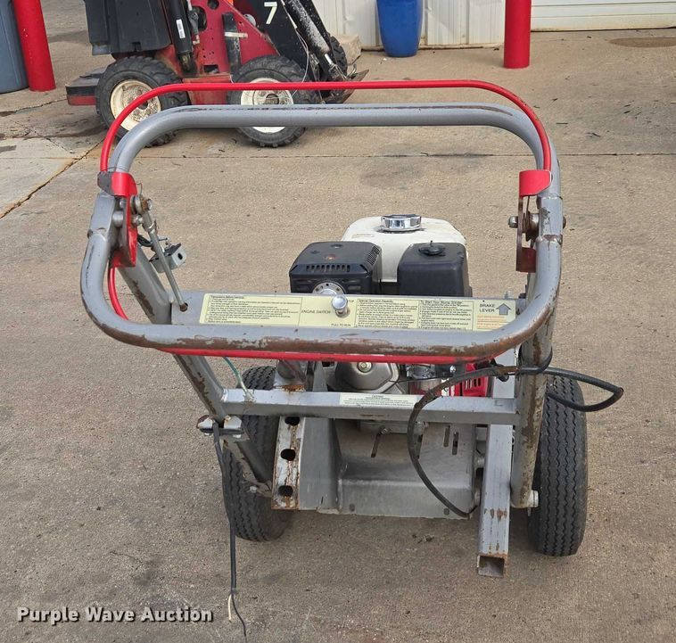 image for item EV5457 2013 Dosko stump grinder