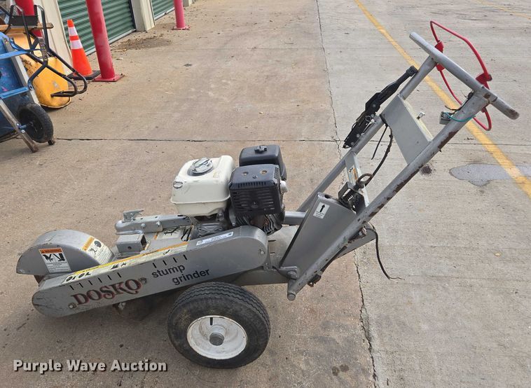 image for item EV5457 2013 Dosko stump grinder