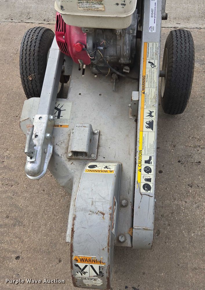 image for item EV5457 2013 Dosko stump grinder