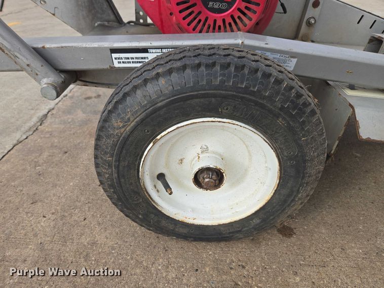 image for item EV5457 2013 Dosko stump grinder