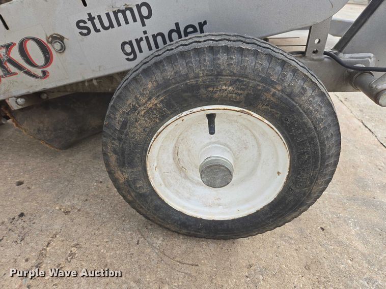 image for item EV5457 2013 Dosko stump grinder