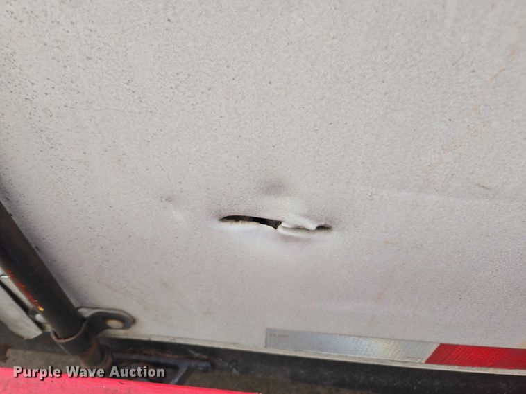 image for item EV5458 1999 Well enclosed trailer enclosed cargo trailer