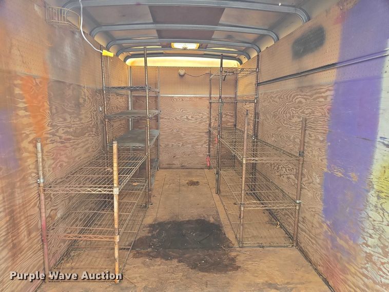 image for item EV5458 1999 Well enclosed trailer enclosed cargo trailer