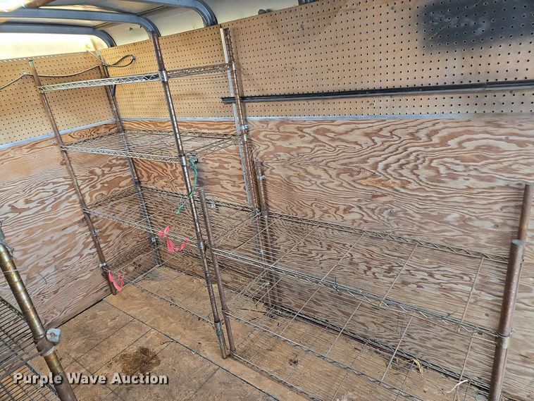 image for item EV5458 1999 Well enclosed trailer enclosed cargo trailer