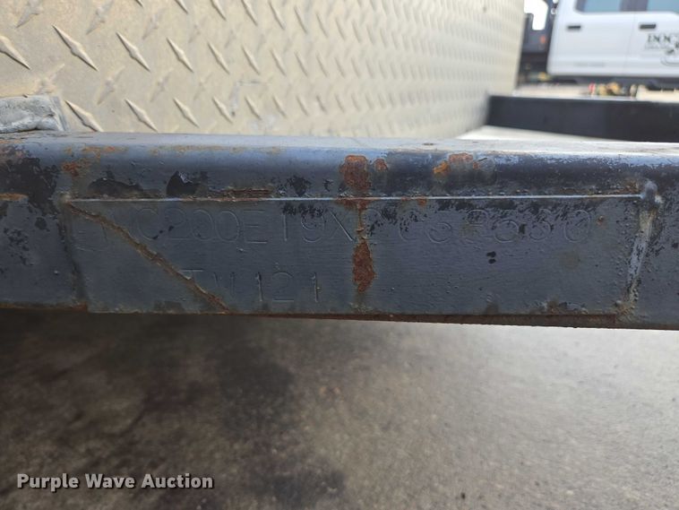 image for item EV5458 1999 Well enclosed trailer enclosed cargo trailer