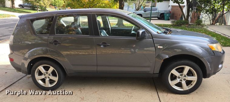 image for item EV5460 2007 Mitsubishi Outlander SUV