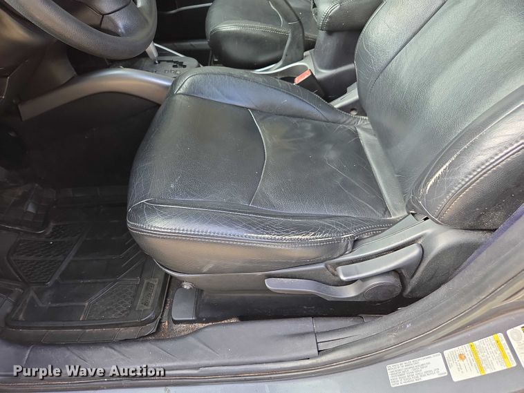 image for item EV5460 2007 Mitsubishi Outlander SUV