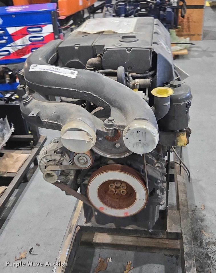 image for item EV5462 Mercedes Benz 0M904LA engine