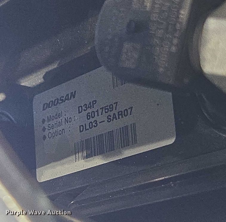 image for item EV5466 Doosan D34P engine