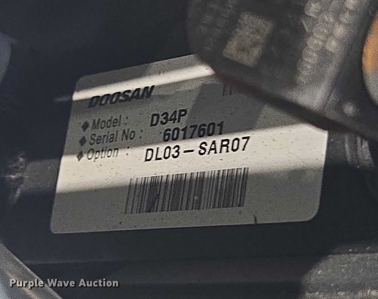 image for item EV5467 Doosan D34P engine