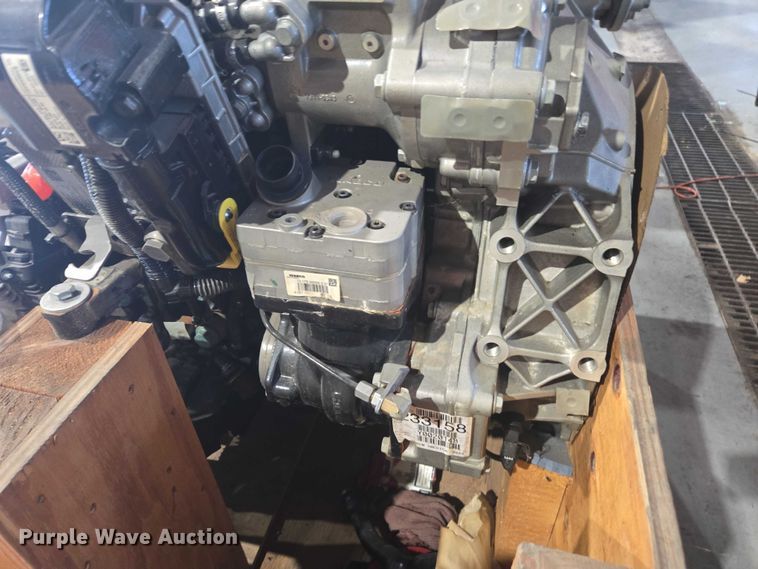 image for item EV5472 Mercedes Benz OM936LA engine