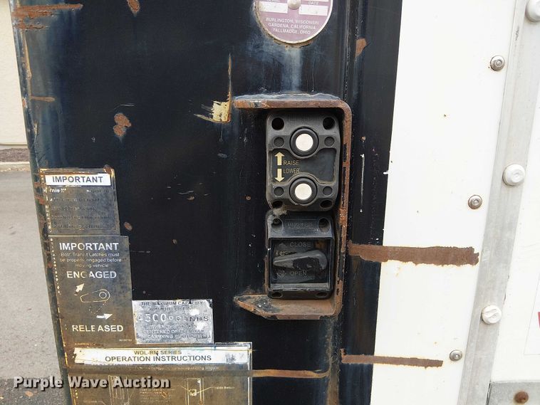 image for item FB4493 2004 Freightliner Business Class M2 box truck