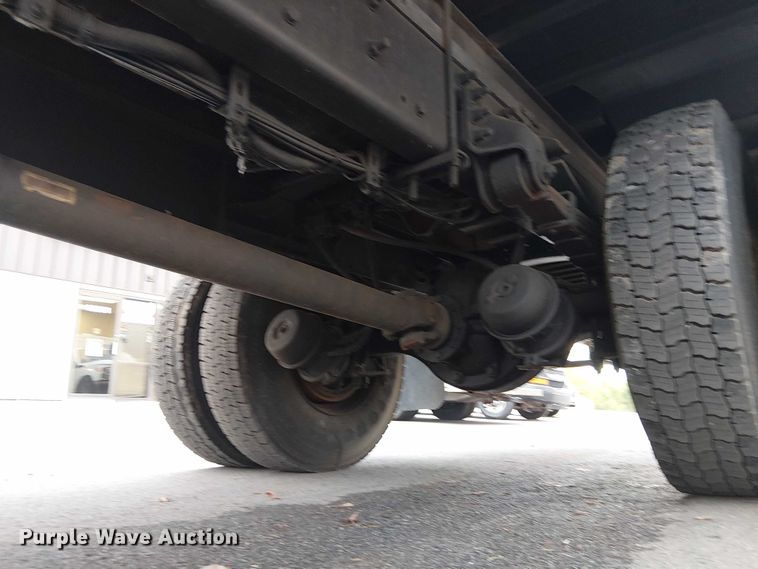 image for item FB4493 2004 Freightliner Business Class M2 box truck