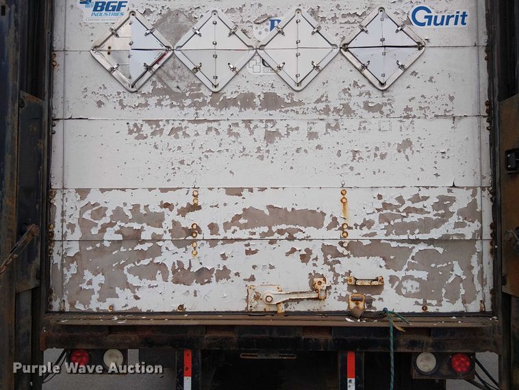 image for item FB4493 2004 Freightliner Business Class M2 box truck