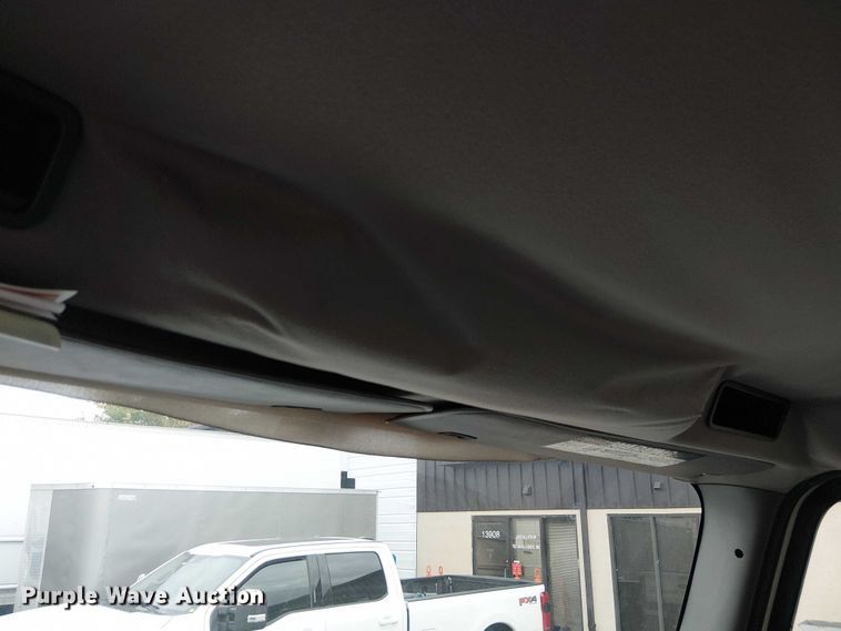 image for item FB4493 2004 Freightliner Business Class M2 box truck