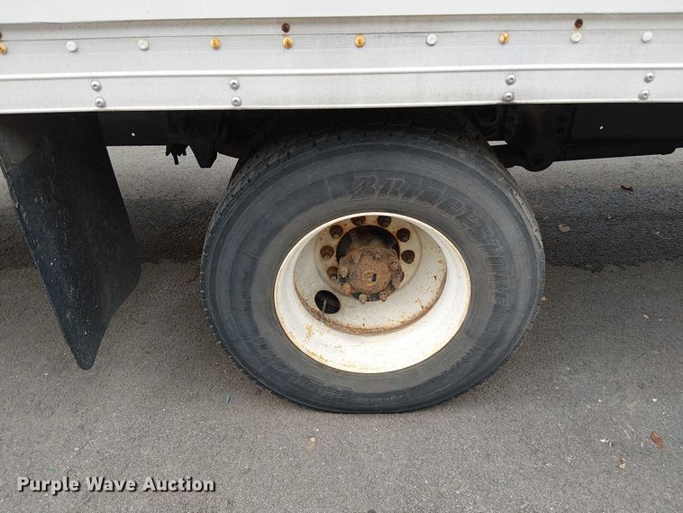 image for item FB4493 2004 Freightliner Business Class M2 box truck