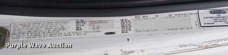 image for item FB4493 2004 Freightliner Business Class M2 box truck