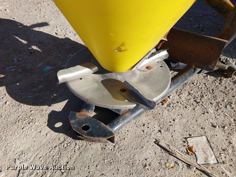 image for item FB4506 Spreader