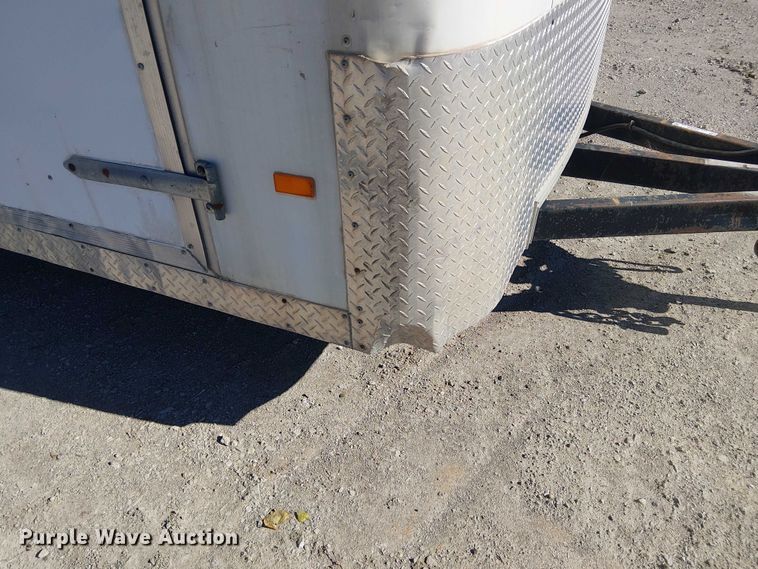 image for item FB4509 2005 Doo-Little enclosed cargo trailer