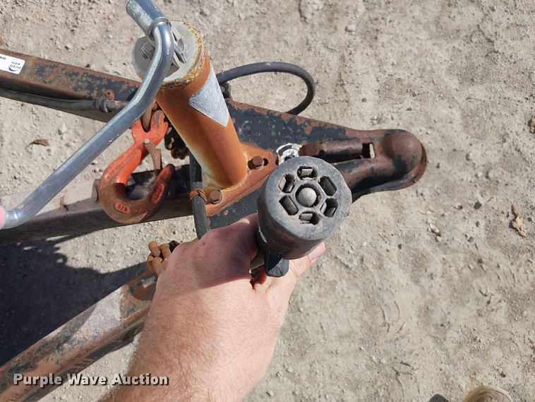 image for item FB4509 2005 Doo-Little enclosed cargo trailer