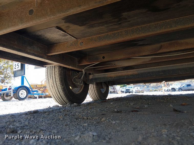 image for item FB4509 2005 Doo-Little enclosed cargo trailer