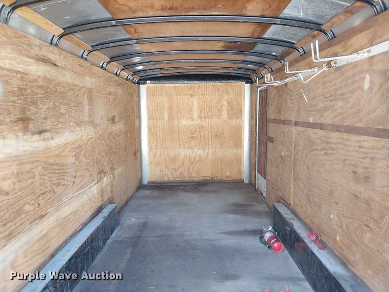 image for item FB4509 2005 Doo-Little enclosed cargo trailer