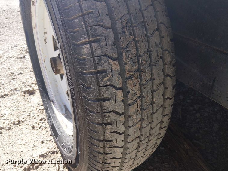 image for item FB4509 2005 Doo-Little enclosed cargo trailer