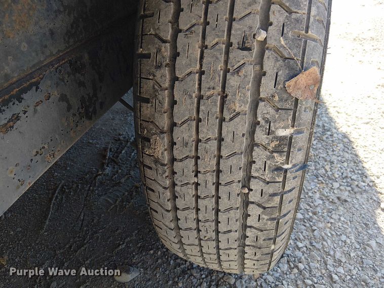 image for item FB4509 2005 Doo-Little enclosed cargo trailer