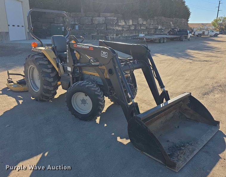 image for item FI0602 2002 Challenger MT265 MFWD tractor