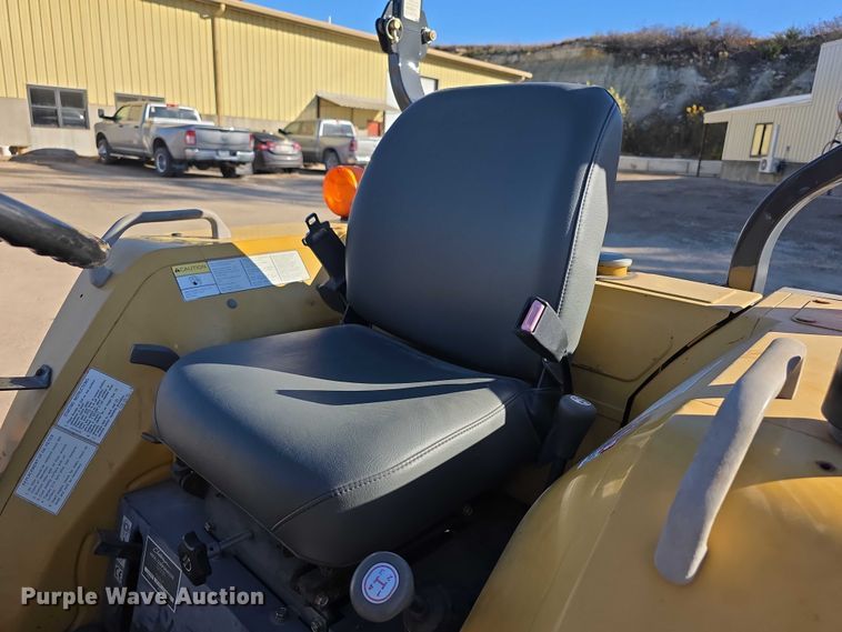 image for item FI0602 2002 Challenger MT265 MFWD tractor