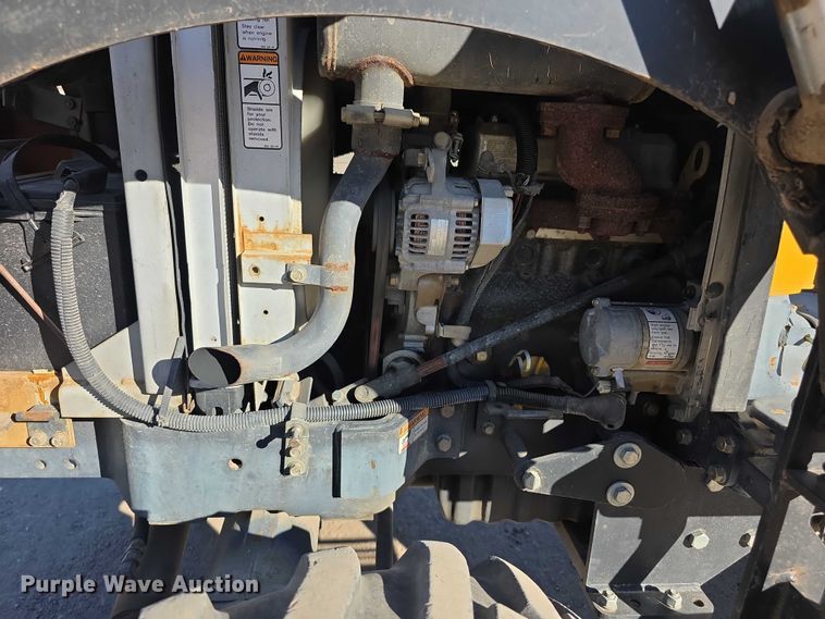 image for item FI0602 2002 Challenger MT265 MFWD tractor